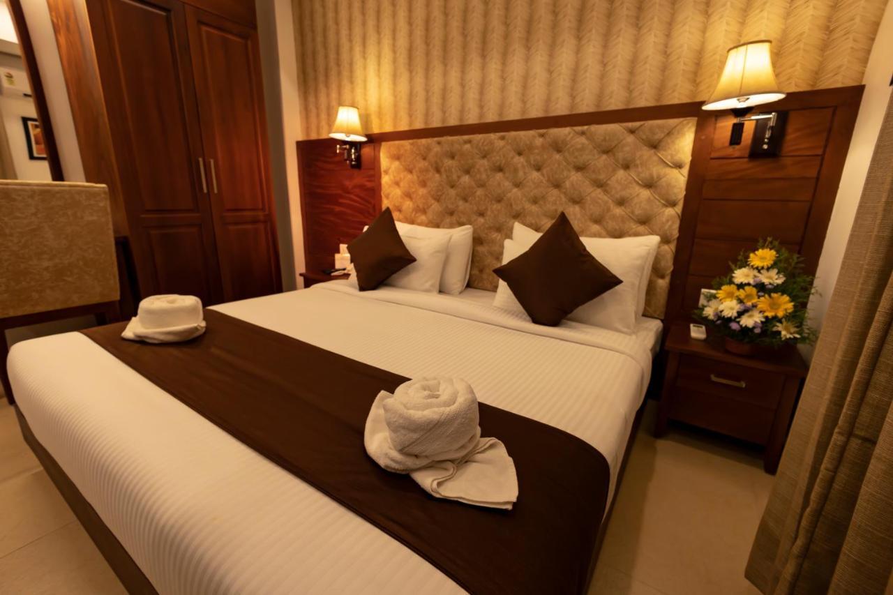 Готель Dev Residency Thiruvananthapuram Екстер'єр фото